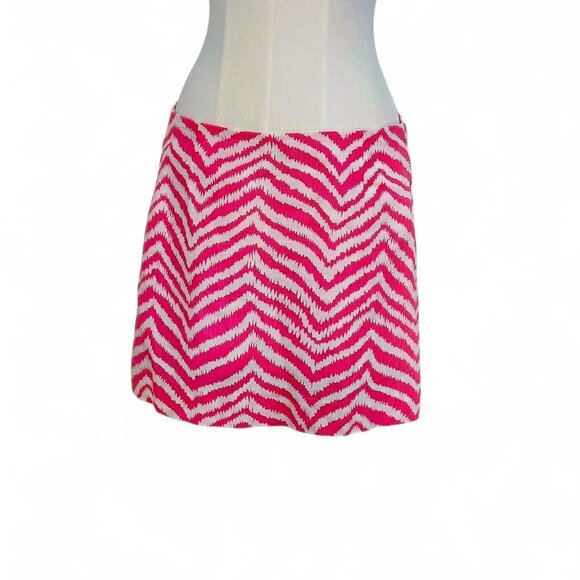 Lilly Pulitzer Pink and White Zebra Zigzag Skort - Size 6 - Picture 2 of 10